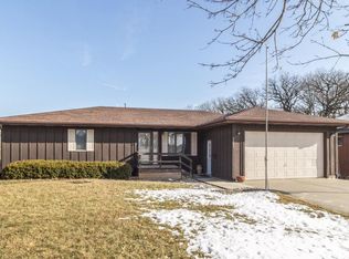 1123 Twenty Oaks Dr, Story City, IA 50248