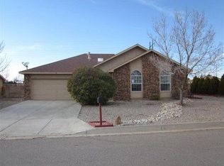 617 Dennison Park Loop SE, Rio Rancho, NM 87124