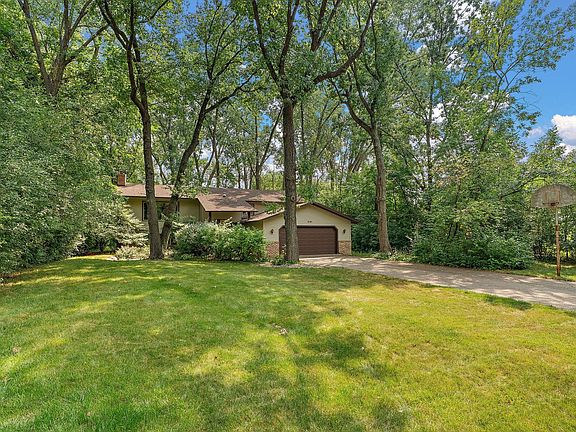 2nd image of 2101 Sheridan Hills Rd