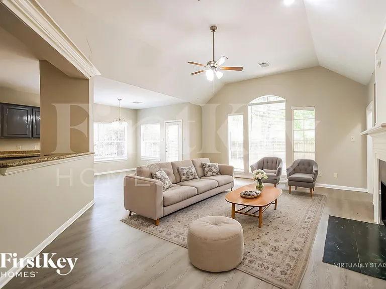 4030 Echo Mountain Dr — Photo 3