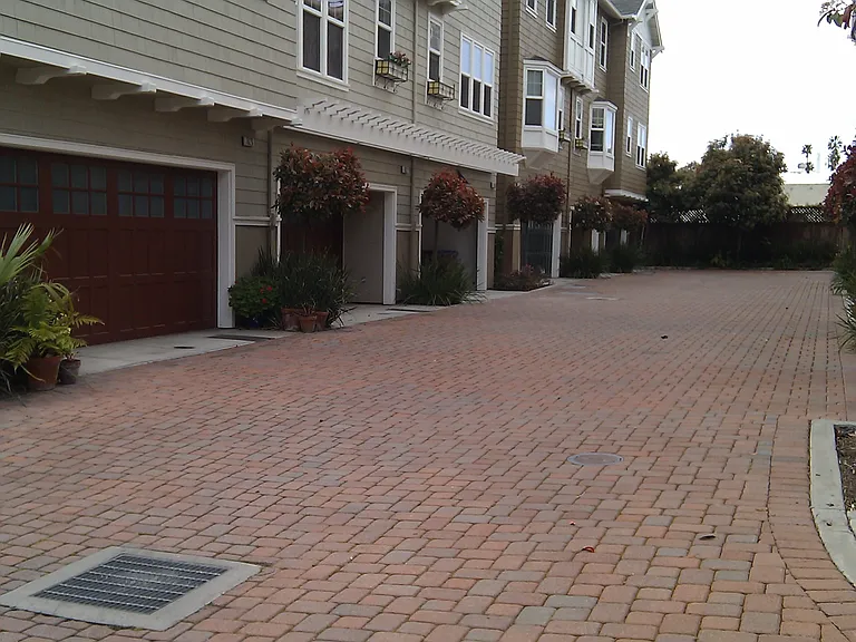 1036 Keeble Ct — Photo 10
