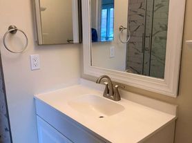 480 Witney Ct, North Brunswick, NJ