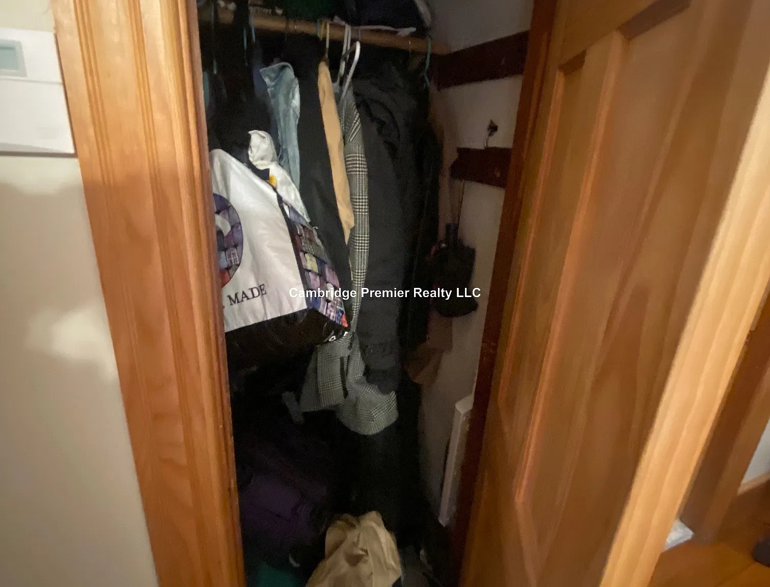 3 bed, 935 sqft, $3,400 — Photo 4
