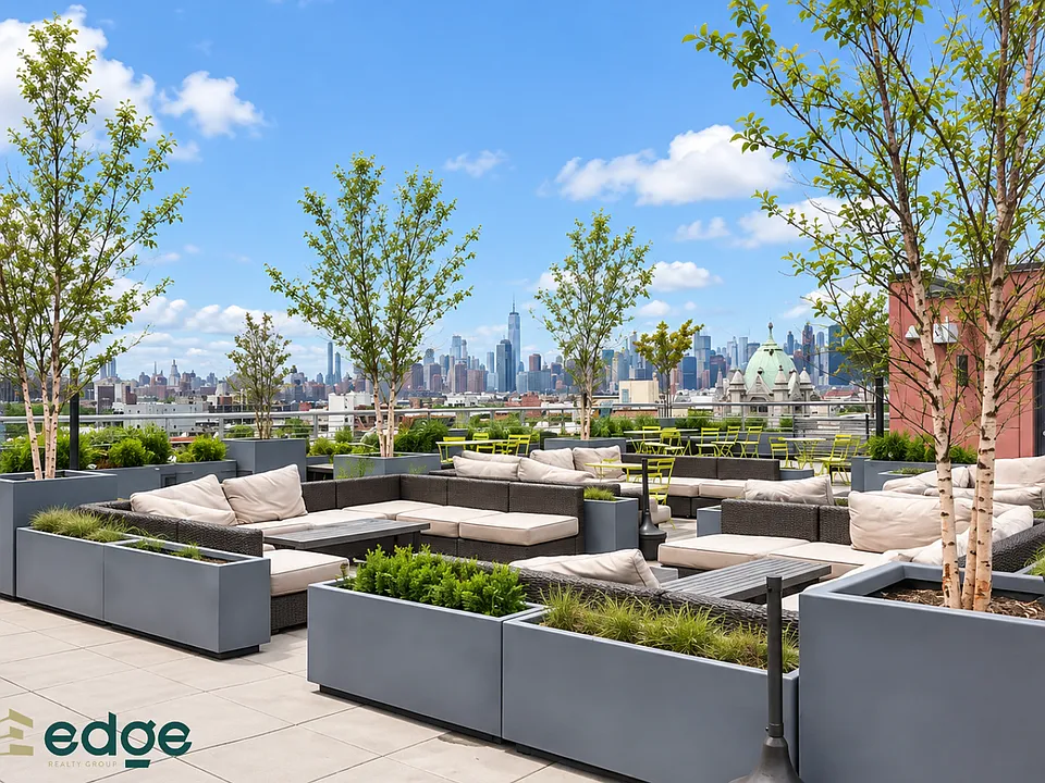 4 N Henry St #3D