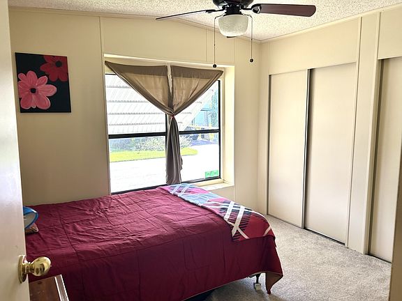 5th image of 5825 Windtree Dr