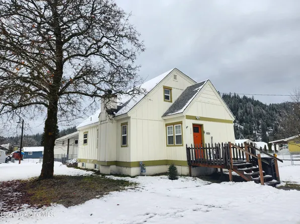 208 N 4th St, Osburn, ID 83849