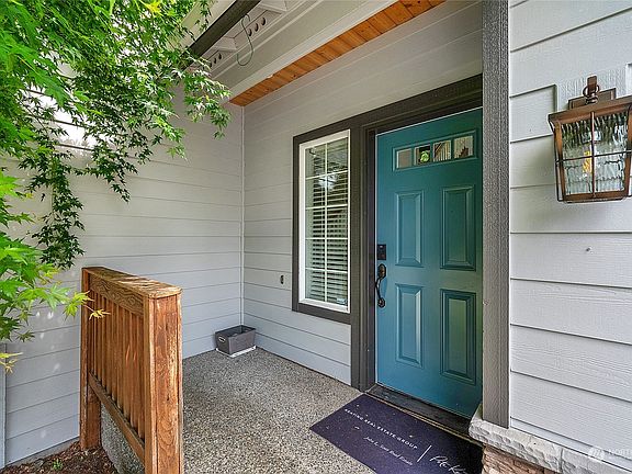 2nd image of 1330 Weaver Way