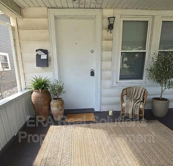 713 S Terrace Ave — Photo 4