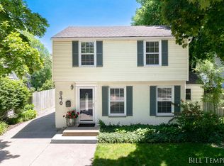 940 Breton Rd SE, East Grand Rapids, MI 49506
