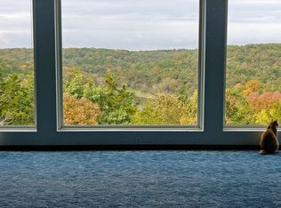 28516 Panorama Rd, Warsaw, MO 65355