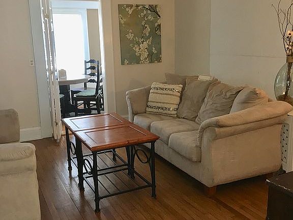 Melrose Living Rm