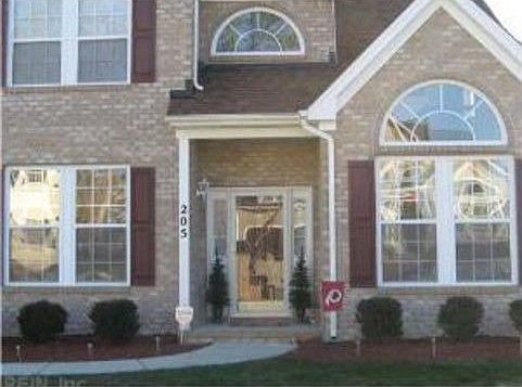 2nd image of 205 Tracy Dr