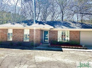 100 Holly Dr, Springfield, GA 31329