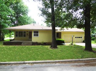 529 W Woodridge St, Springfield, MO 65803