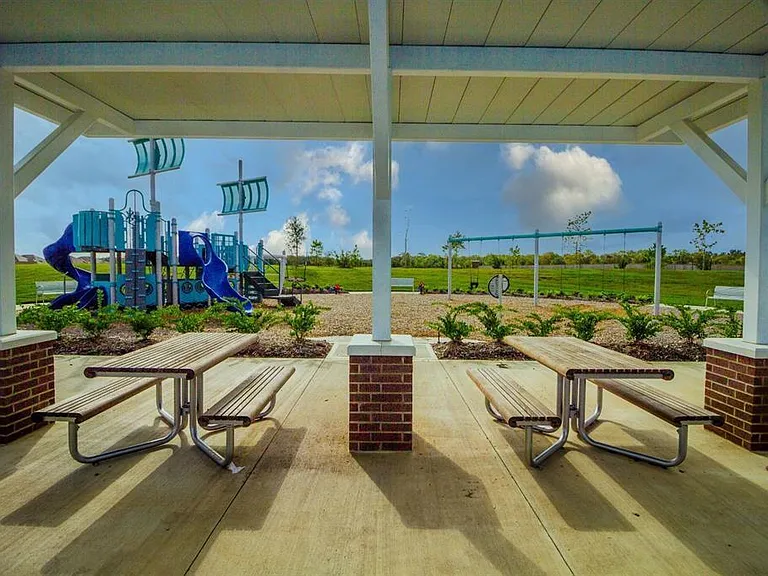 2639 Westward Hill Dr — Photo 25