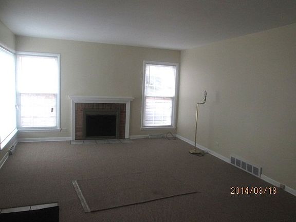 5th image of 624 S 6th Ave