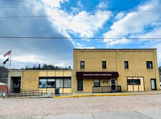 304 Riverview Dr, Sutton, WV