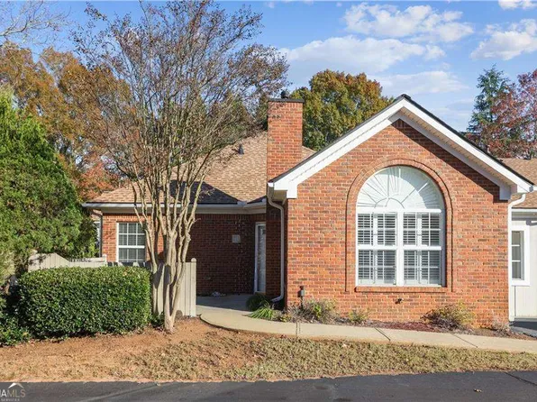 3712 Vineyards Lake Cir NW #U-2, Kennesaw, GA 30144