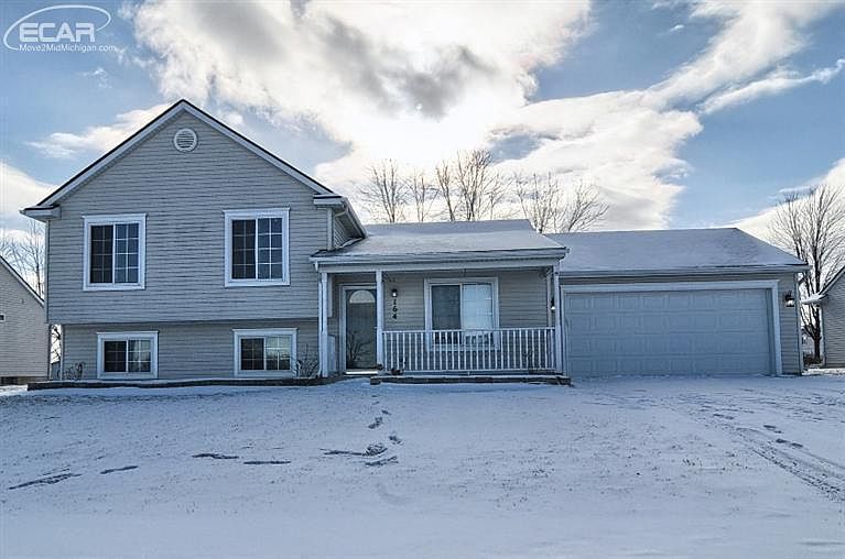 1st image of 164 Rockway Dr