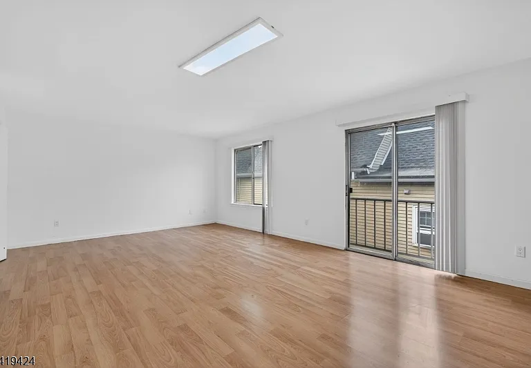 485 Broadway #11 — Photo 3