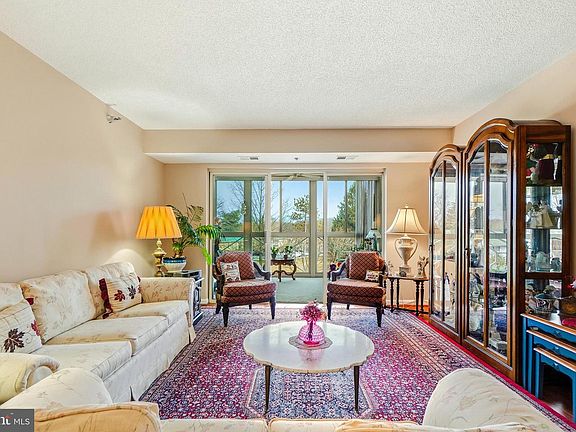 4th image of 14801 Pennfield Cir APT 302