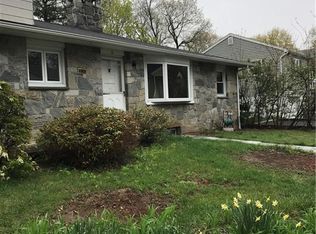 10 Revolutionary Rd, Highland Falls, NY 10928