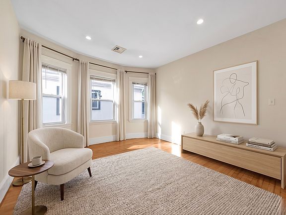 5th image of 299-301 Alewife Brook Pkwy #3