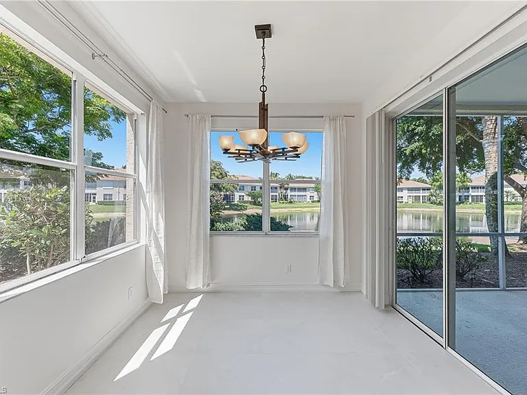 800 Carrick Bend Cir — Photo 26