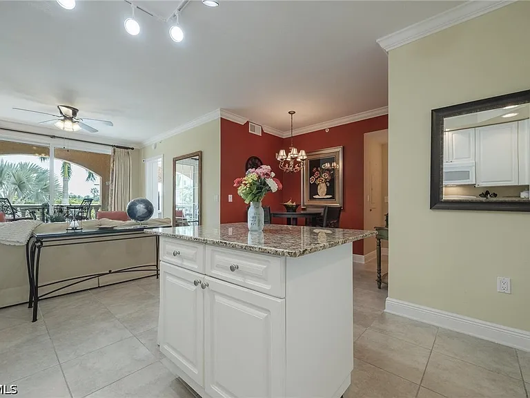 2825 Palm Beach Blvd #214 — Photo 22