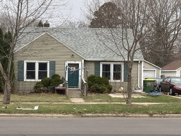 412 5th Ave SW, Pipestone, MN 56164