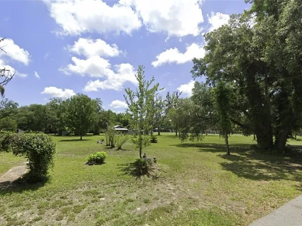 25 N Maple St, Inglis, FL 34449