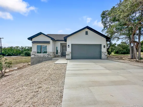 218 George Dolson, Blanco, TX 78606