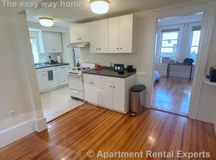 3 Moore St #1D, Somerville, MA 02144