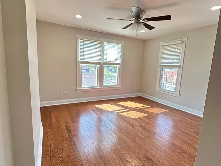 12-14 Olentangy St — Photo 3