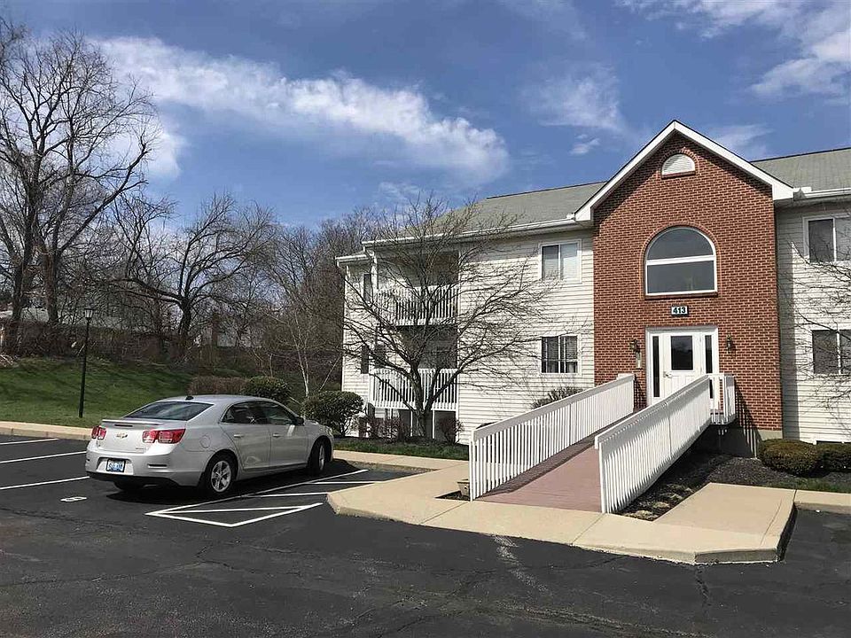 1st image of 413 Poinsetta Ct APT 5