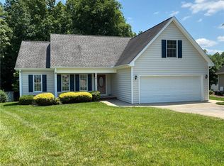 40 Valeria Ct, Burlington, NC 27215
