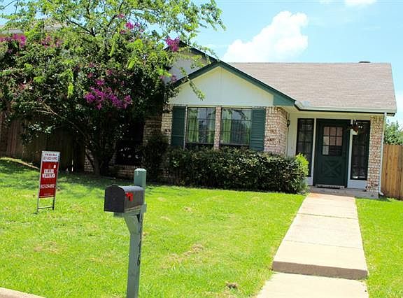 2nd image of 4776 Jasmine Dr