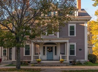 354 Andover St, Lowell, MA 01852