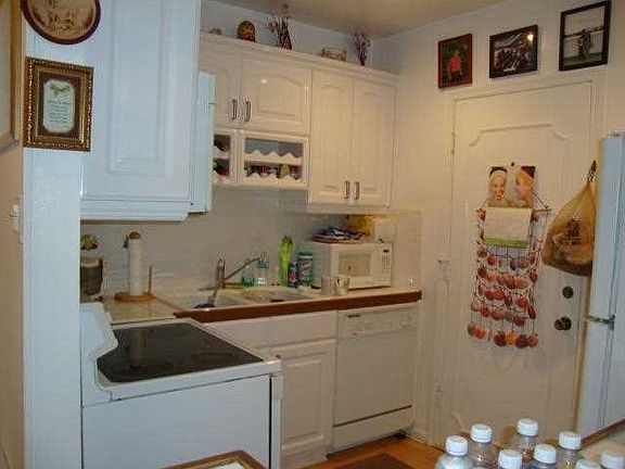 3rd image of 5700 NE 22nd Way APT 321