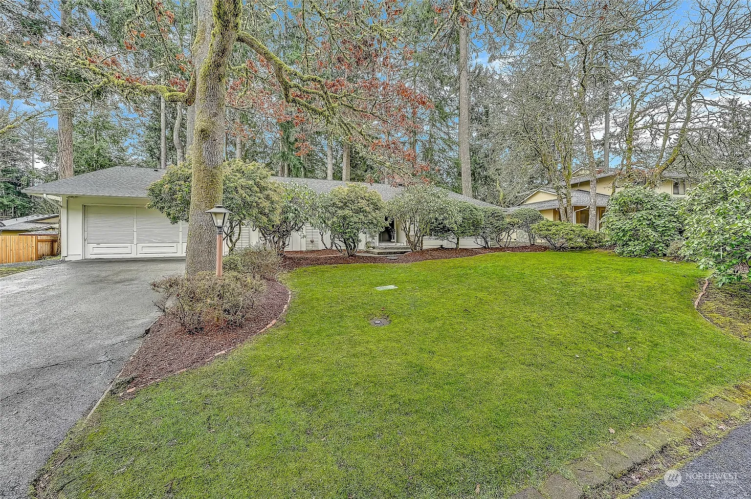 6810 Topaz Drive SW photo 1
