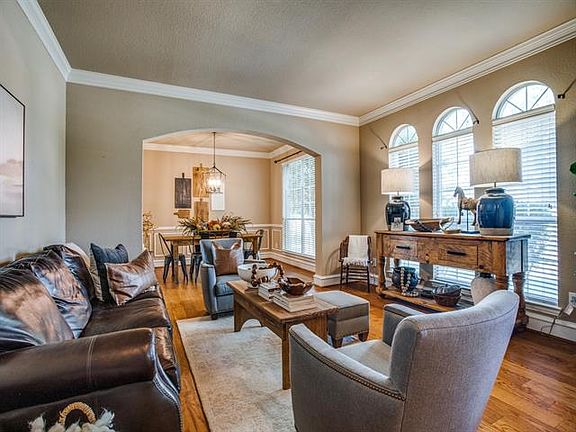 5th image of 3229 Barkwood Ln