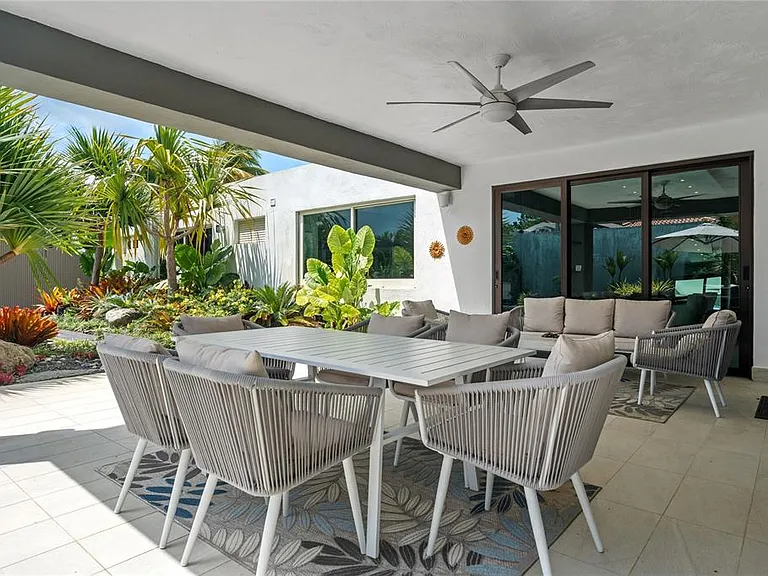 370 Dorado Bch E — Photo 12