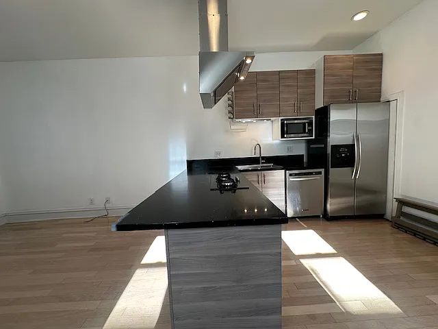 450 N Tuttle Ct — Photo 11