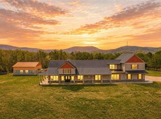 15 Lauren Ln, Rydal, GA 30171