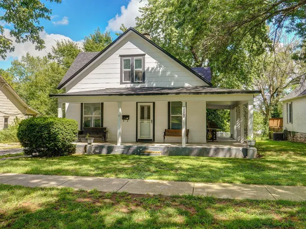 2140 N Robberson Avenue, Springfield, MO 65803