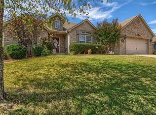 721 Sienna Dr, Centerton, AR 72719