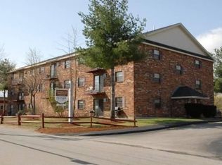 11 Railroad Ave APT 22, Derry, NH 03038