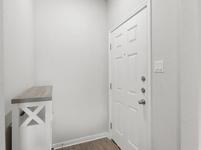 367 Emma Dr #367 — Photo 5