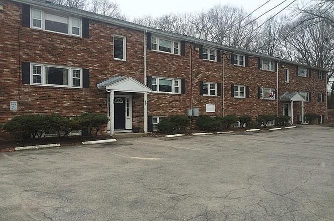 1st image of 41 Davis Ave #10