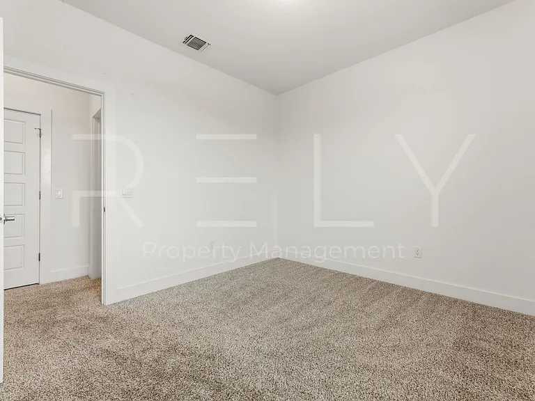 11202 Gadsen Ln #67 — Photo 31